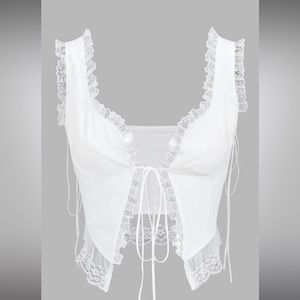 Lace trim crop top